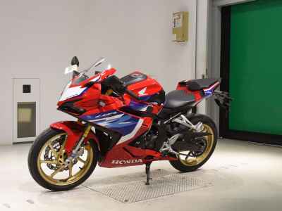 Honda CBR250RR 2023