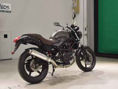 Honda VTR250 2017