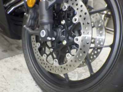 Honda CBR650R E-Clutch 2024