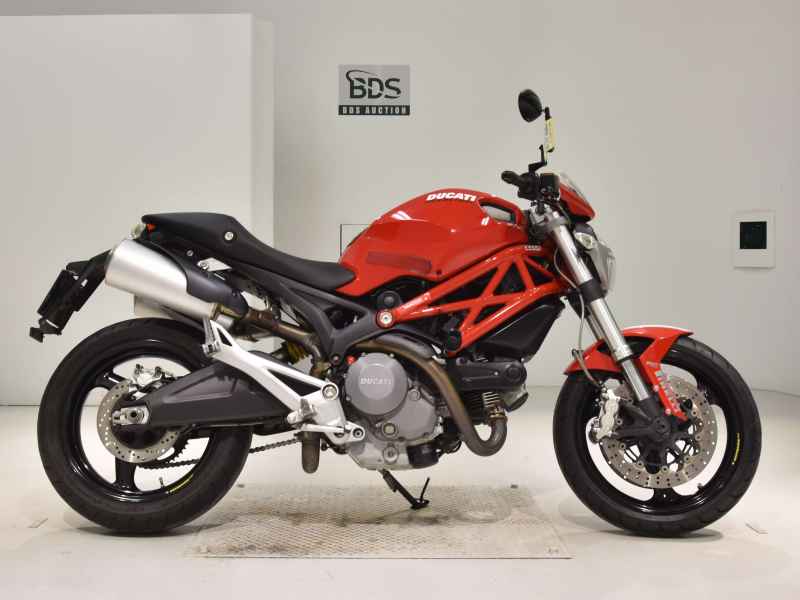 Ducati Monster 696 2010