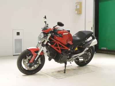 Ducati Monster 696 2010