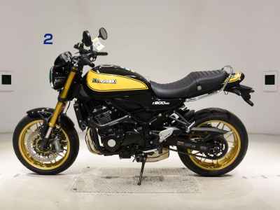 Kawasaki Z900RS SE 2023