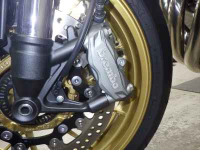 Kawasaki Z900RS SE 2023