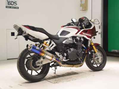 Honda CB1300 Super Boldor 2025