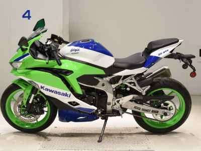 Kawasaki Ninja ZX-4RR 2024