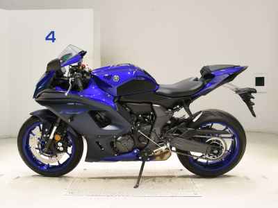 Yamaha YZF-R7 2022