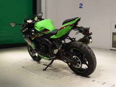 Kawasaki Ninja ZX-4RR 2023