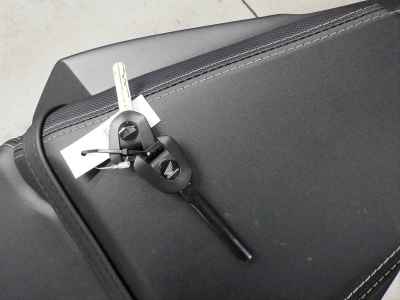 Honda CB650R E-Clutch 2024