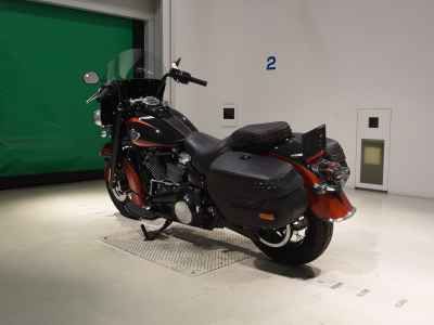 Harley-Davidson FLHC1920 2025