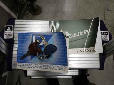 Vespa GTS 250