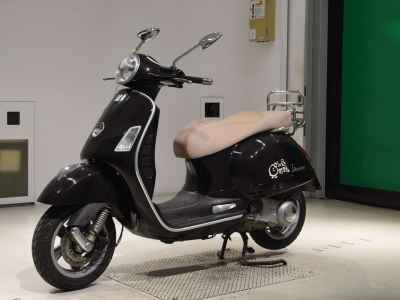 Vespa GTS 250