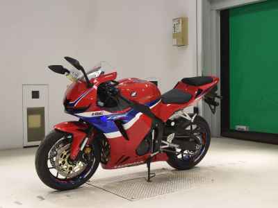 Honda CBR600RR 2024