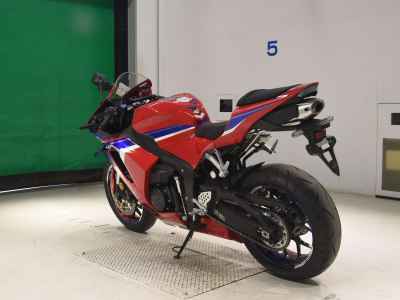 Honda CBR600RR 2024