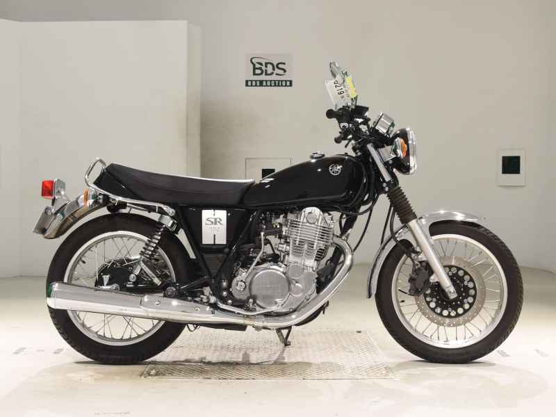 Yamaha SR400 2019