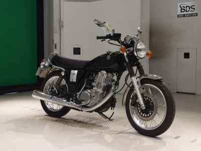 Yamaha SR400 2019