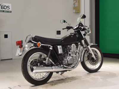 Yamaha SR400 2019
