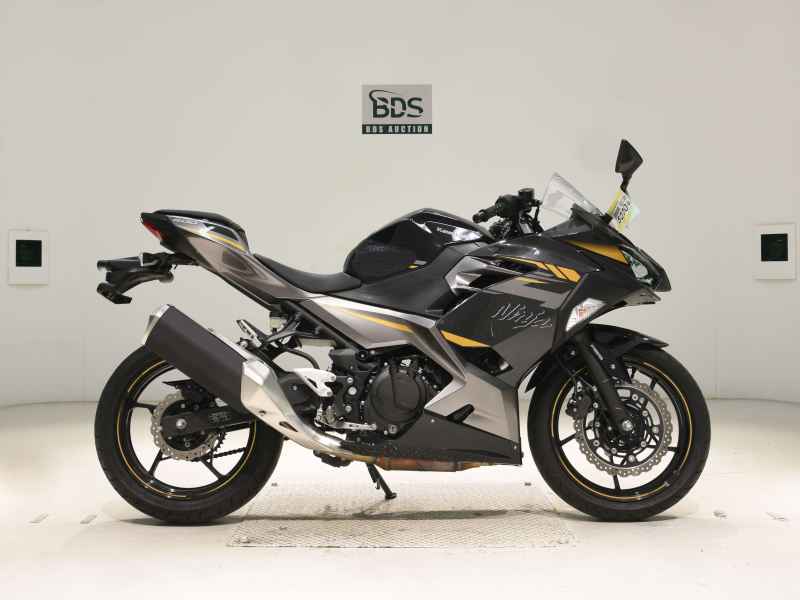 Kawasaki Ninja 400 2022