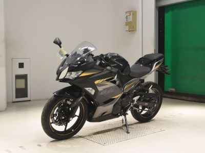 Kawasaki Ninja 400 2022