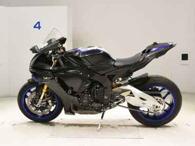 Yamaha YZF-R1M 2020
