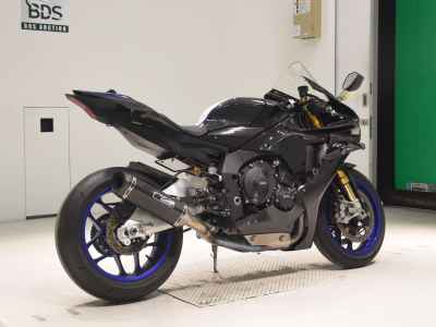 Yamaha YZF-R1M 2020