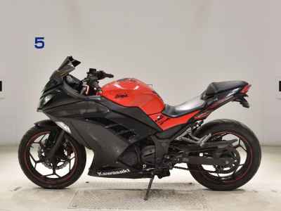 Kawasaki Ninja 250 2013