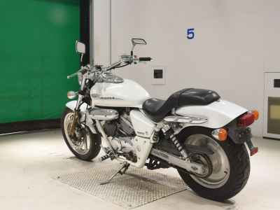 Honda Magna 250 2005