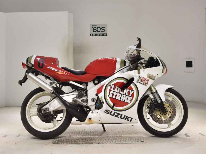Suzuki RGV250