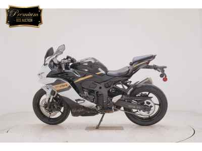 Kawasaki Ninja ZX-4R SE 2025