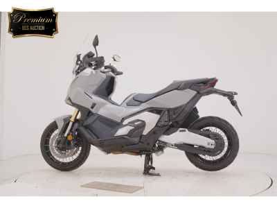 Honda X-Adv 750 2025