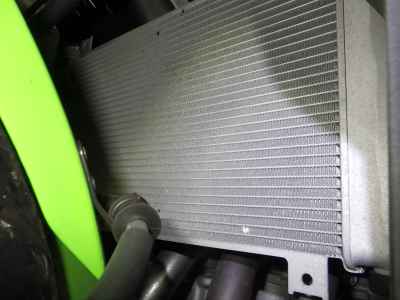 Kawasaki Ninja ZX-4RR 2025