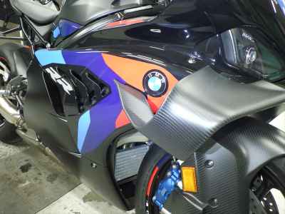 BMW M1000RR 2025