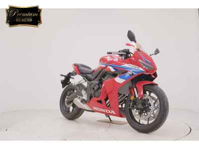 Honda CBR650F 2025