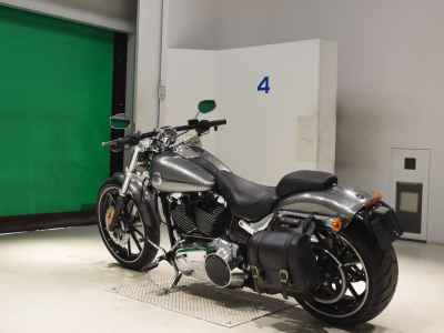 Harley-Davidson Breakout FXSB1580 2014