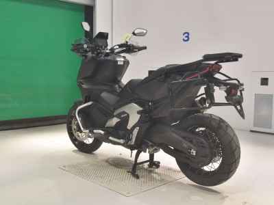 Honda X-Adv 750 2024