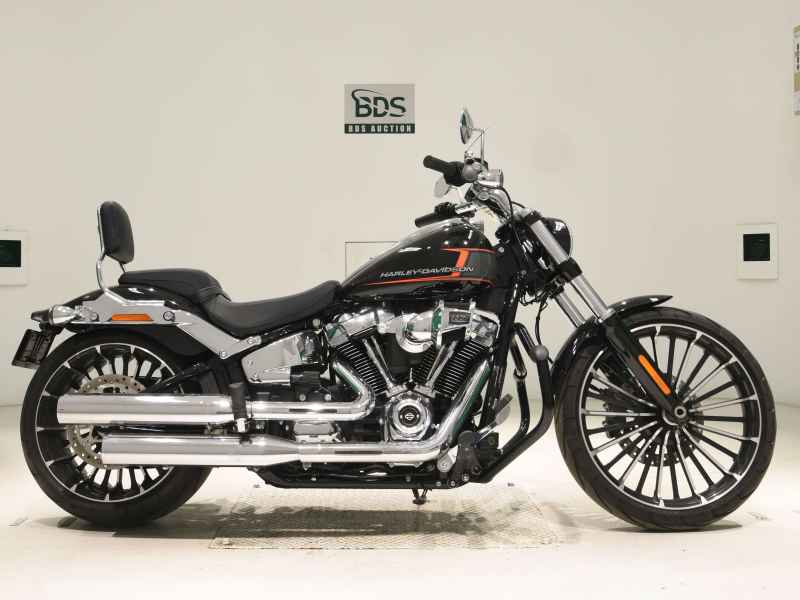 Harley-Davidson Breakout FXBR1920 2023
