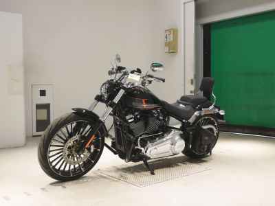 Harley-Davidson Breakout FXBR1920 2023