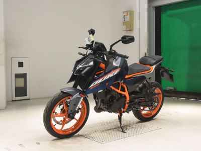 KTM 390 Duke 2025
