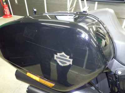 Harley-Davidson FXLRST1920 2025