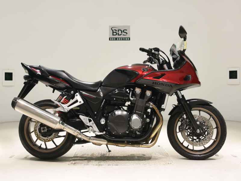 Honda CB1300SF 2015