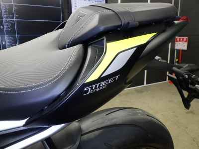 Triumph Street Triple RS 2021