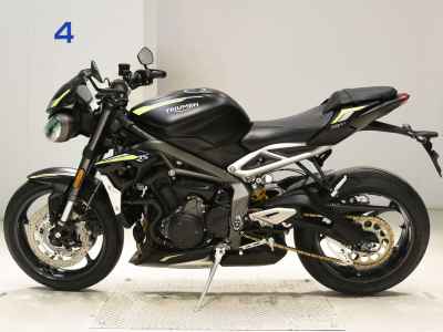 Triumph Street Triple RS 2021