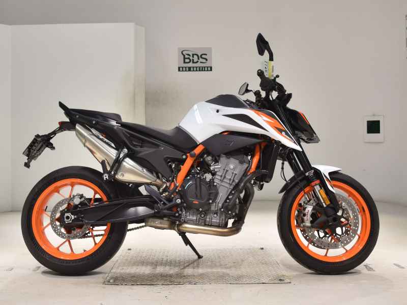 KTM 890 Duke R 2022