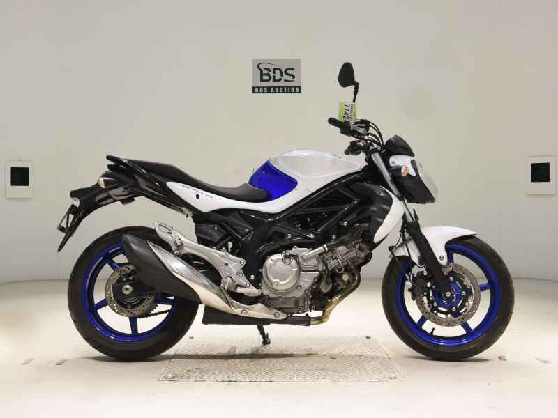 Suzuki Gladius SFV400 2018