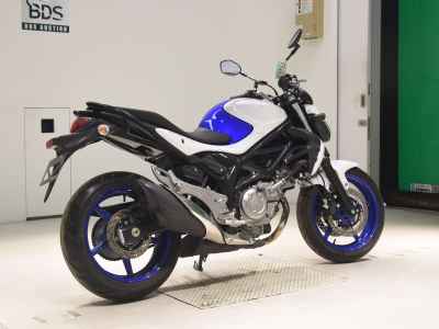 Suzuki Gladius SFV400 2018