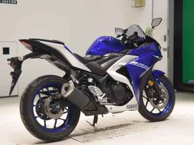 Yamaha YZF-R25 2017