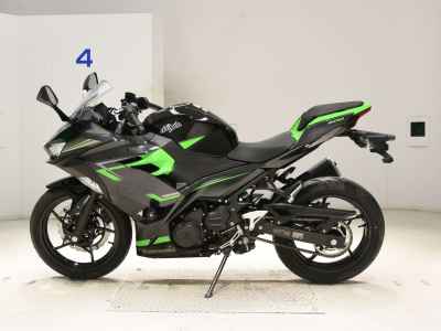 Kawasaki Ninja 400 2018