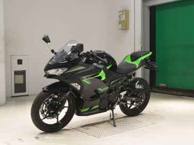 Kawasaki Ninja 400 2018