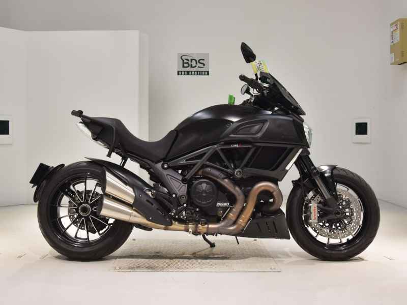 Ducati Diavel 2015