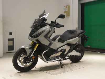 Honda X-Adv 750 2025