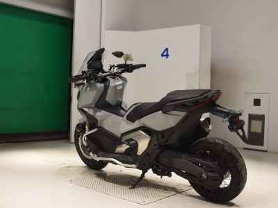 Honda X-Adv 750 2021